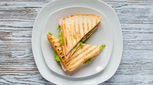 Cheesy Fried Egg Sandwich