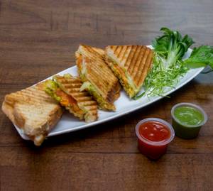 Tandoori Cheese Sandwich