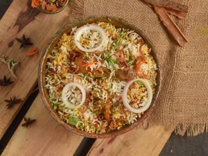 Chicken Dum Biryani                    