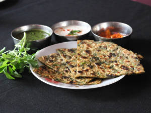 Methi Pratha [2piece]