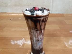 Chocolate falooda