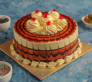 Eggless Choco Butter Scotch 1 Kg Pastry Cake                                                                          