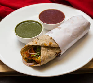 Double Egg Paneer Cheese Roll