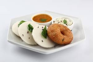 Idli vada mix [idli 2pc, vada 1 pc]
