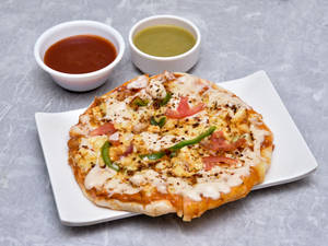 Chilli Paneer Pizza (Paneer Tikka)