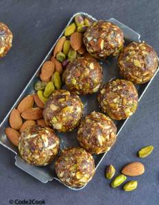 Khajur Dry Fruit Laddu