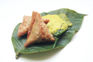 Poha Samosa Plate (2Pcs)