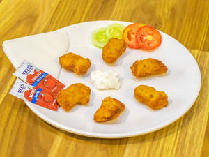 Chicken Nuggets (6 Pcs)