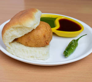 Vada Pav