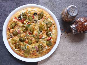 Veggie Deluxe Pizza
