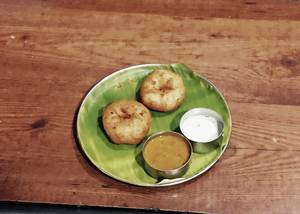 Medu Vadai (2 Pcs )