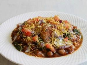 Aloo Tikki Chole