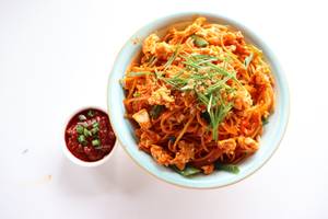 Egg Schezwan Noodles