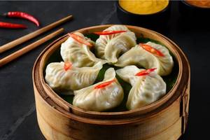 Chicken Momos ( 4 Pcs )