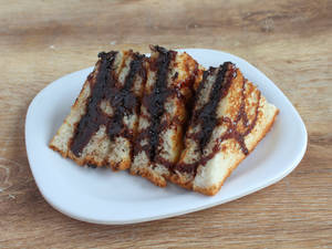 Chocolate Grilled Sandwich[1 sandwich (4pc)]