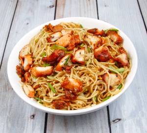Hakka Noodles Chicken
