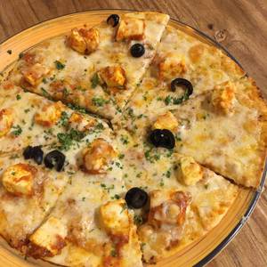Makhani Pizza
