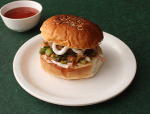 Aloo Tikki Burger         