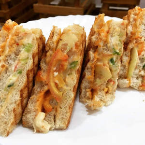 Veggie Cheese Grilled sandwich