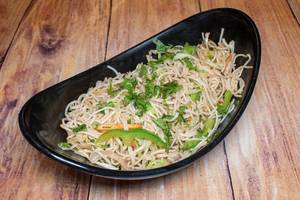 Vegetable Hakka Noodles