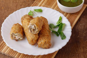 Chicken Cheese Shahi Roll Kebab (1pc)