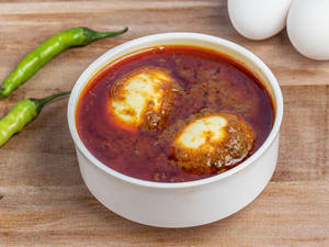 Egg Curry ( 2 Pcs )
