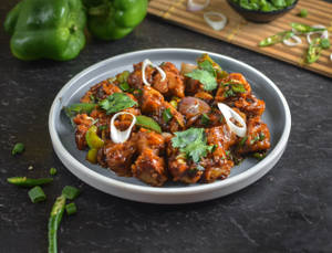 Chicken Chilli Boneless Dry - 8 Pcs (Serves 1)
