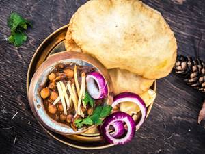 Punjabi Chola Bhatura 