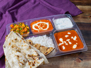 Special Vvip Thali (Dal Makhani + 2 Varieties of f Special Paneer + Special Rice + Salad + 3 Butter Roti + Mango Juice)