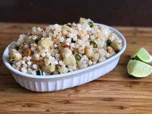 Sabudana Khichdi with curd