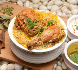 Chicken Hyderabadi Dum Biryani