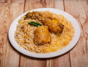 Hyderabadi Chicken Dum Biryani 