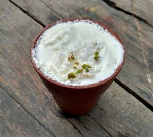 Meethi Lassi