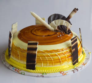 Black Forest Cake (2 Pound)