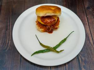 Schezwan Vada Pav