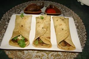 Veg Mushroom Roll