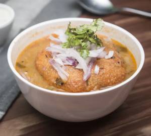 Sambar Vadai (1) In Bowl