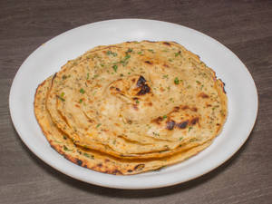 Laccha Paratha 
