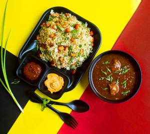 Chicken Fried Rice + Veg Manchurian