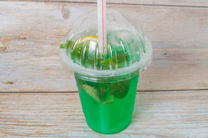 Lemon And Mint Mojito