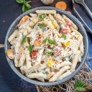 Cheesy White Sauce Pasta