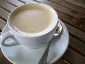 Milk Coffee ( 500 Ml ) For 4 Person ( Plastic Container )