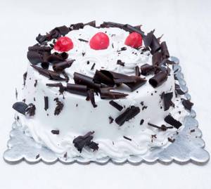 Black Forest (eggless 500 Gms)