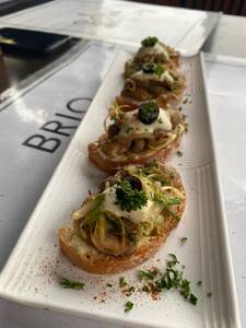 Mushroom & Leek Crostini