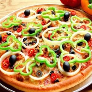 8" Onine Capsicum Pizza