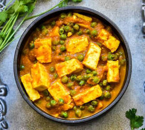 Matar Paneer