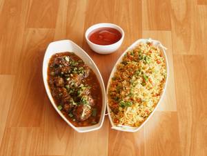 Veg Manchurian With Fried Rice/ Schezwan Rice/ Veg Noodle