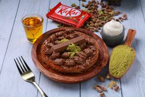 Classic Kitkat Kunafa