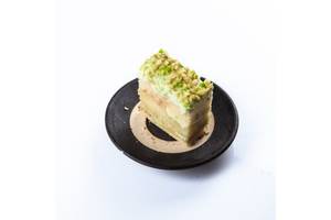 Green Nut Pastry(1 Pc)