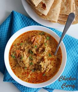2 Pcs Chicken Gravy With 4 Tawa Butter Roti